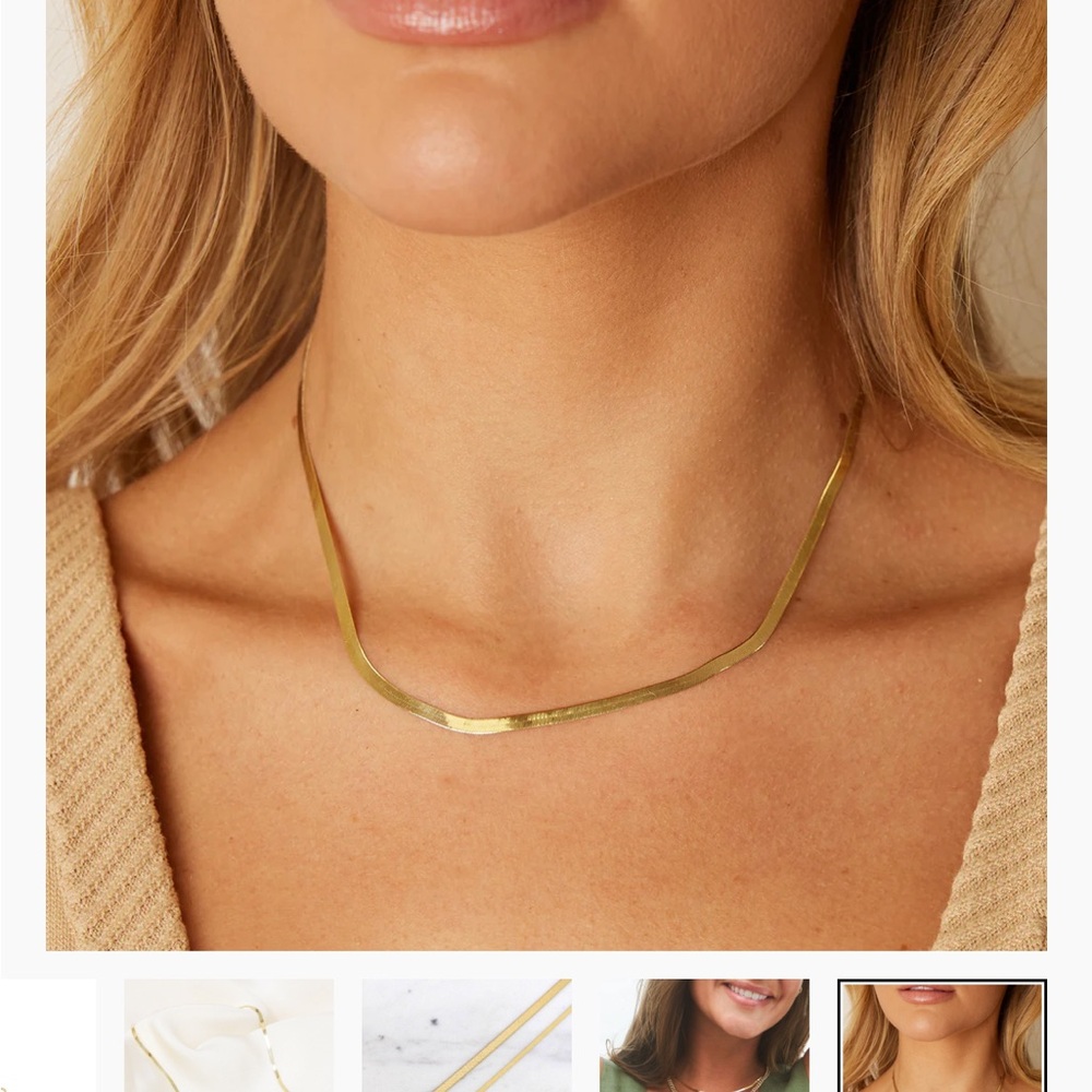 14k 3mm Herringbone Gold Necklace by babygold